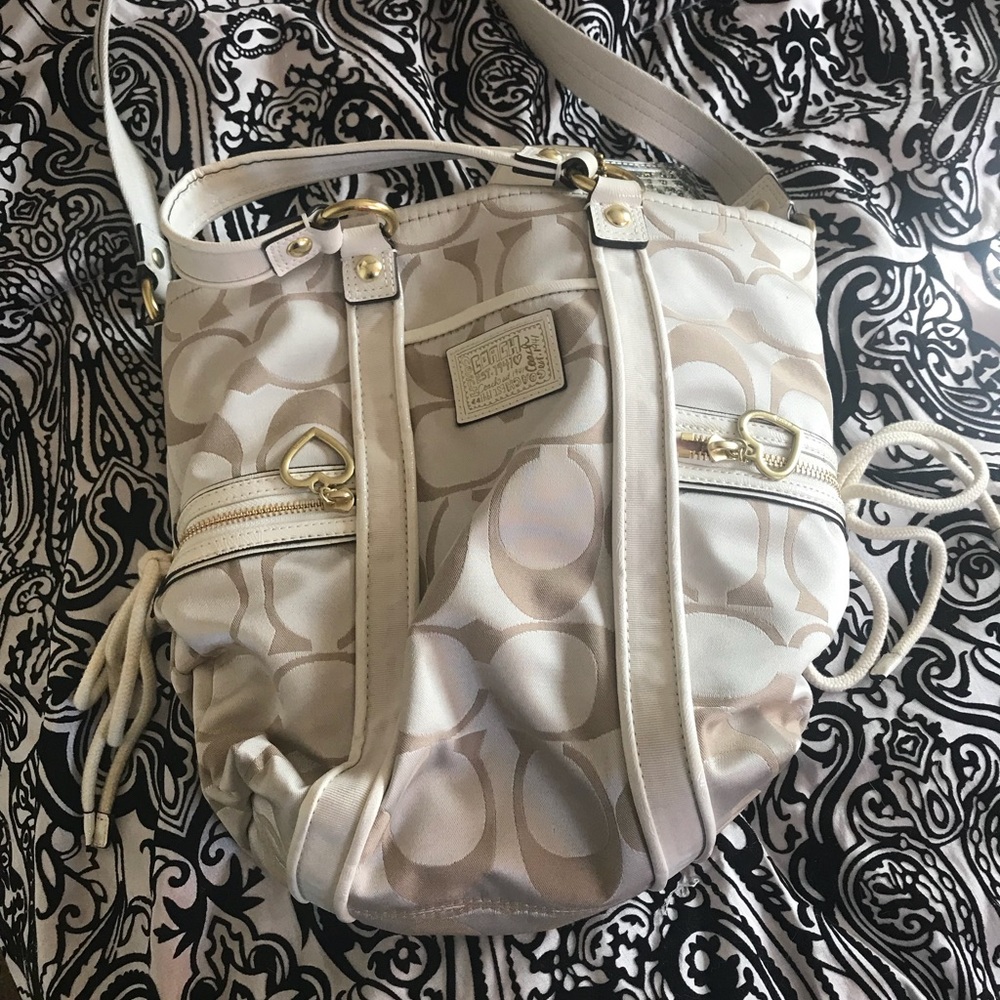 Coach purse white and cream